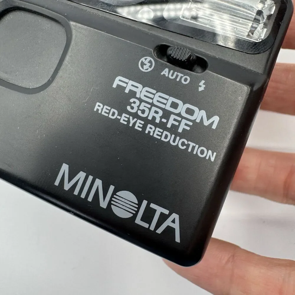 Minolta Freedom 35R-FF 35mm Film Camera Red Eye Reduction Tested